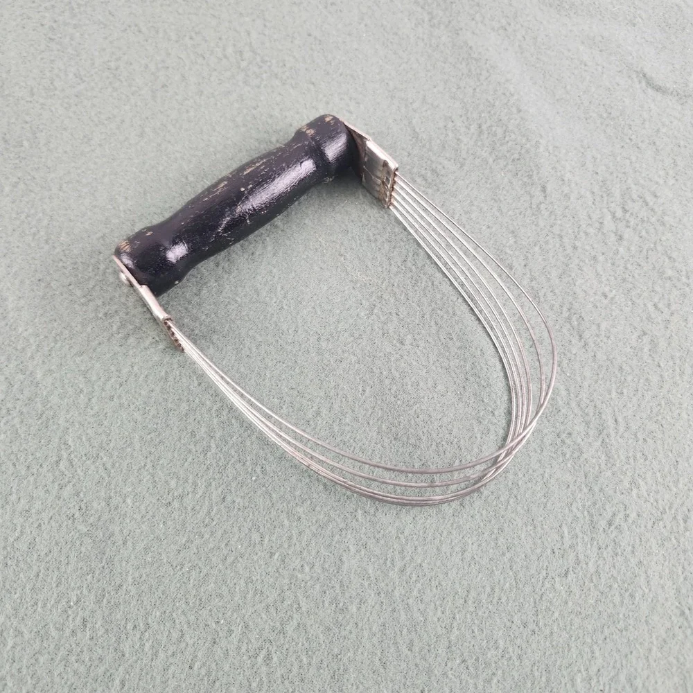 Vintage Androck‎ Wire Pastry Blender Pie Dough Cutter Black Wooden Handle USA